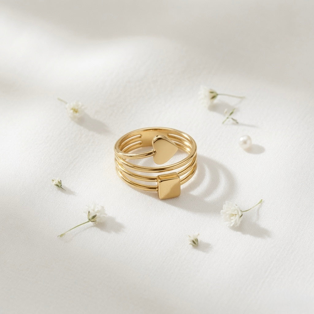 Heart bind ring