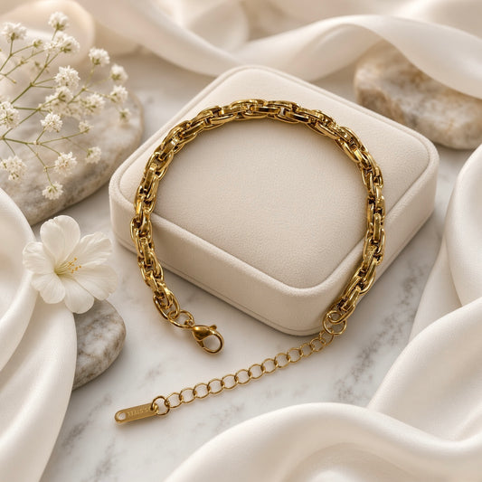 Gilded Loop Bracelet