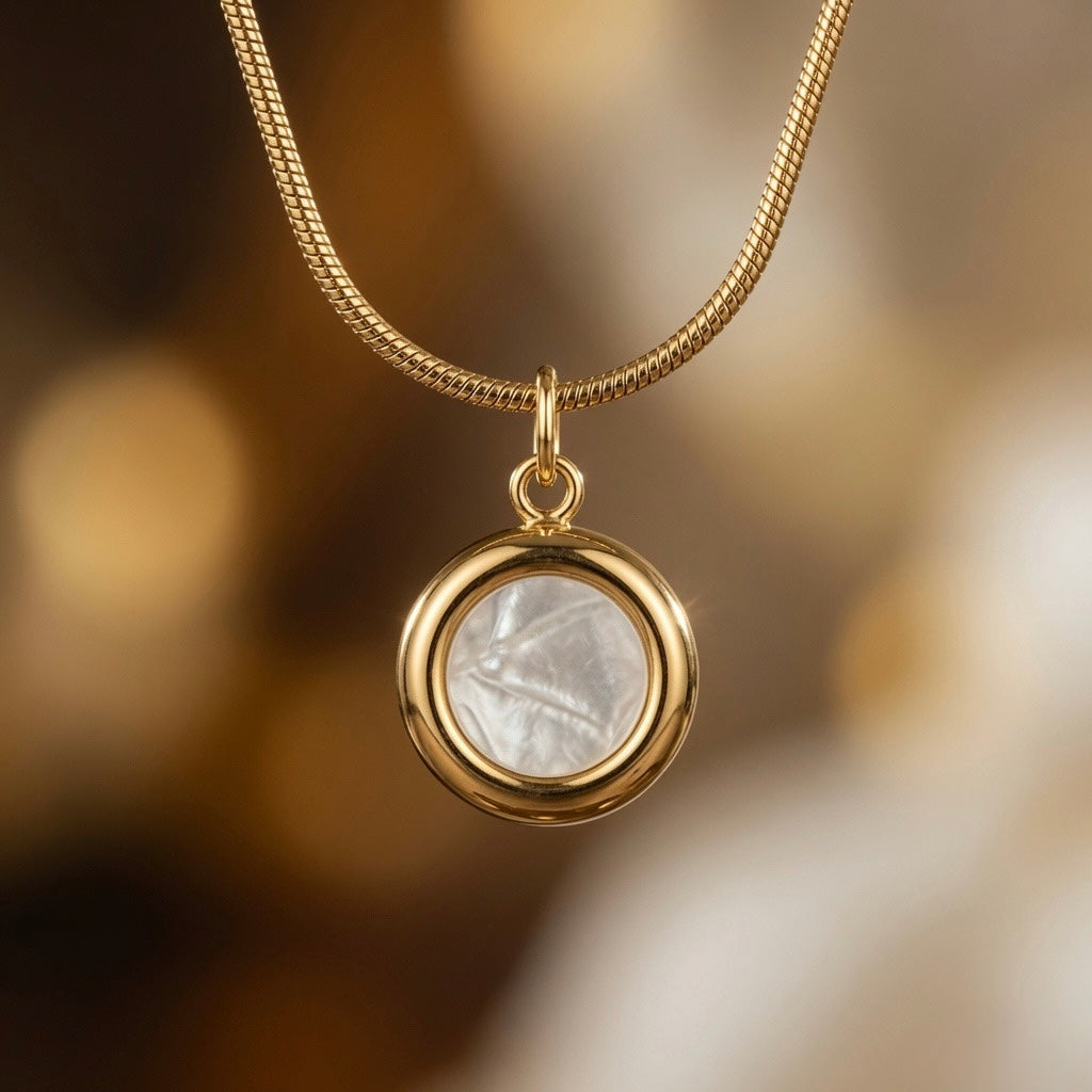 Minimalist chain G