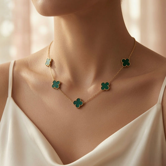 Green lucky leaf chain